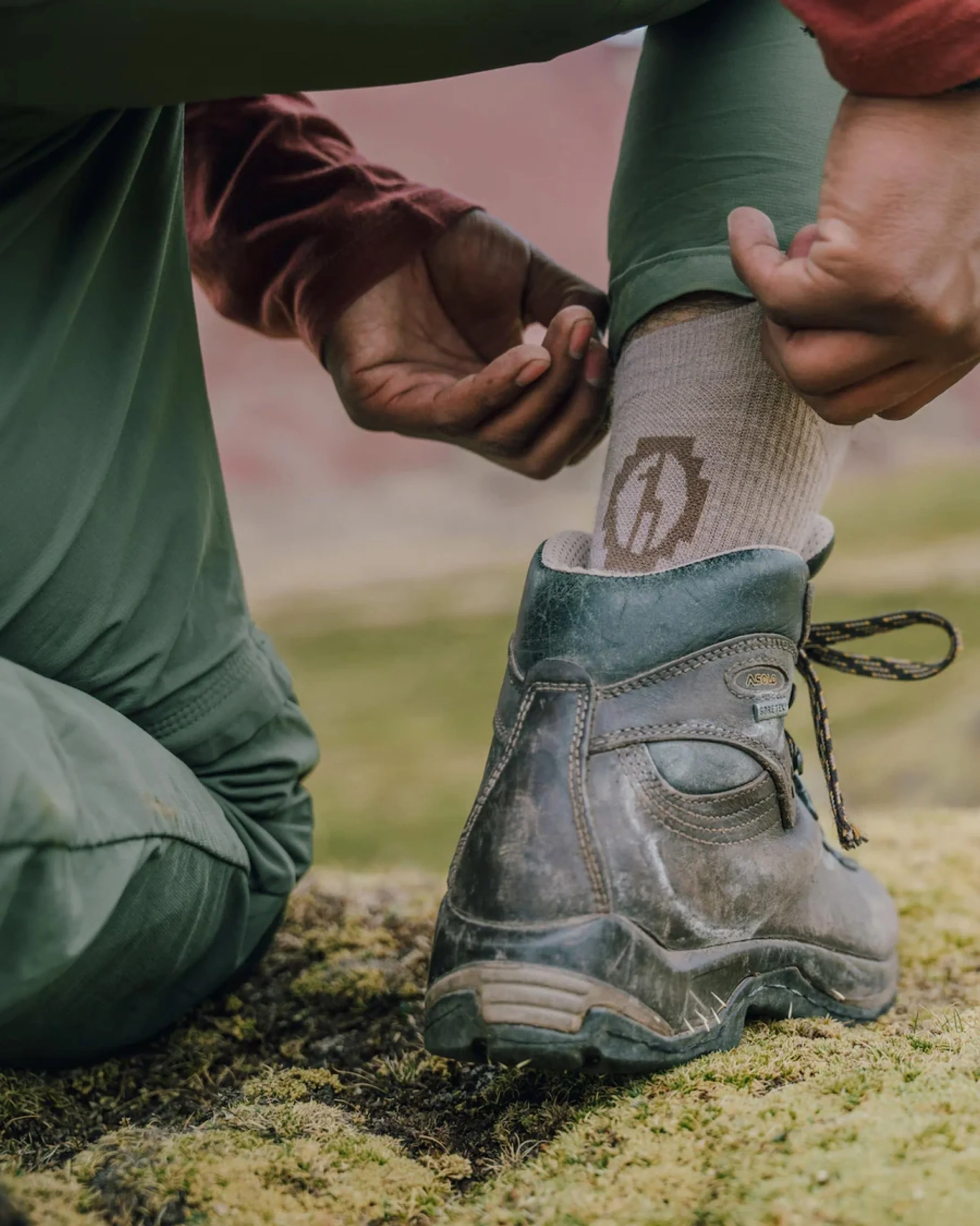 Trail 3/4 Crew Socks - Image 23