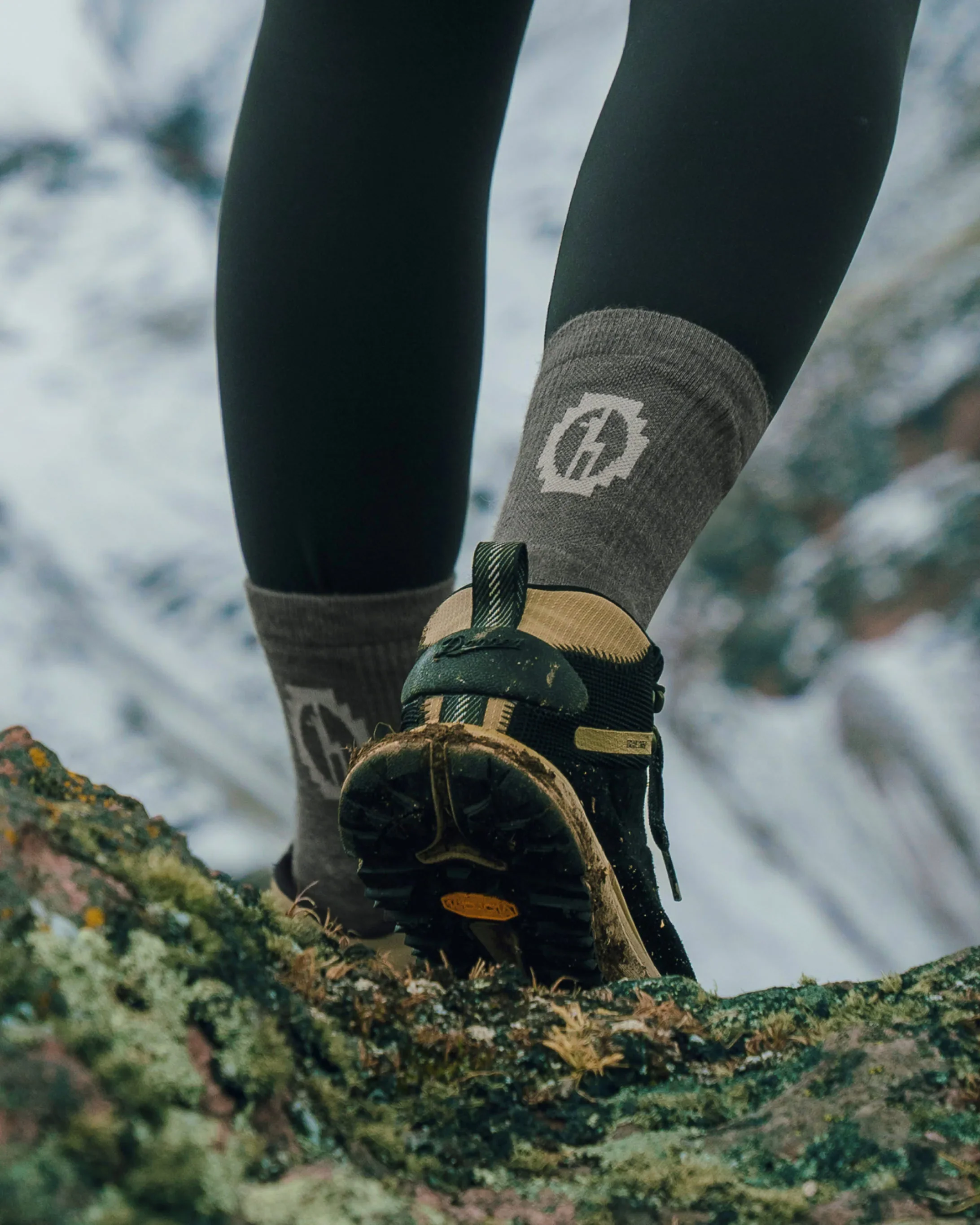 Trail 3/4 Crew Socks - Image 26