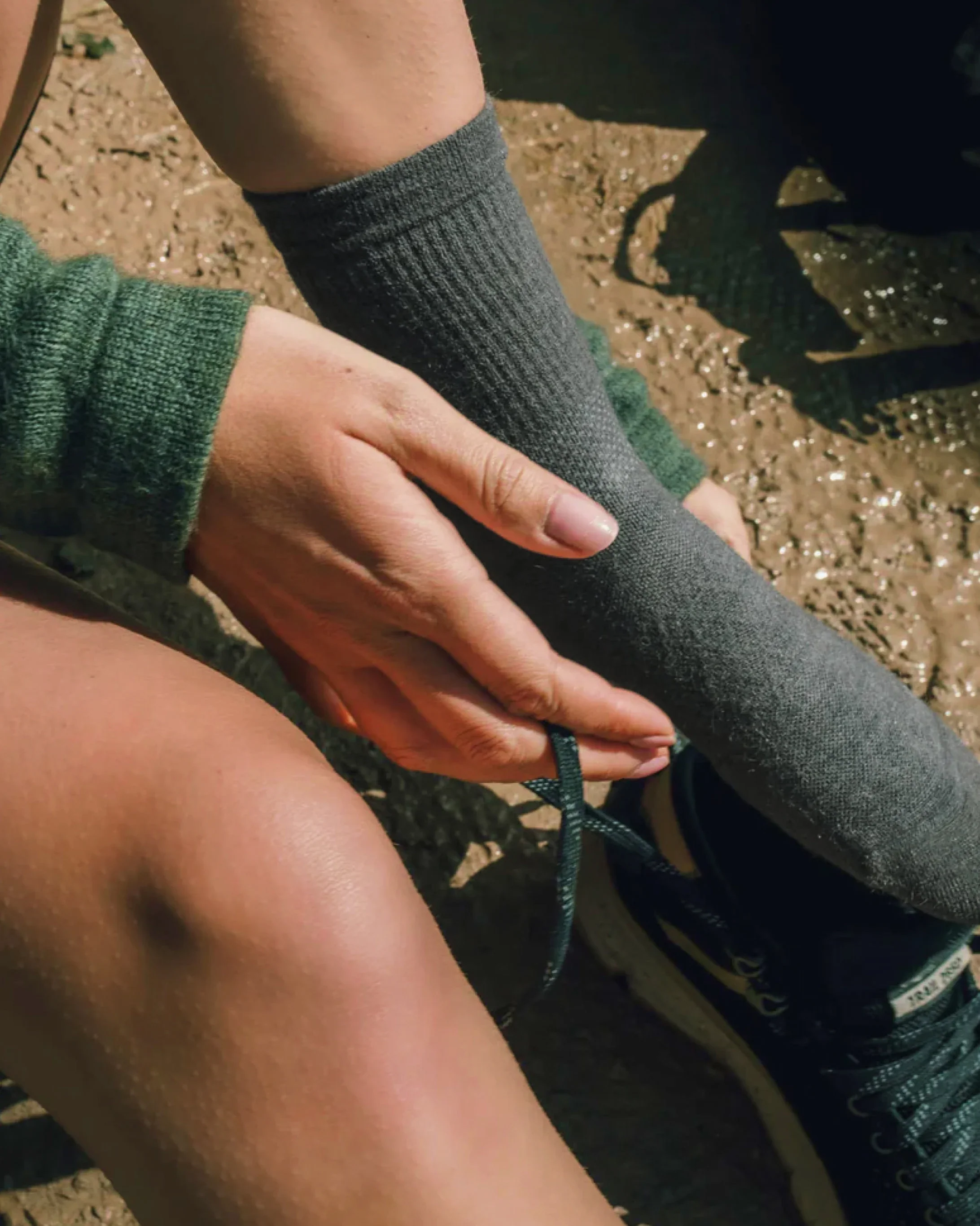 Trail 3/4 Crew Socks - Image 27