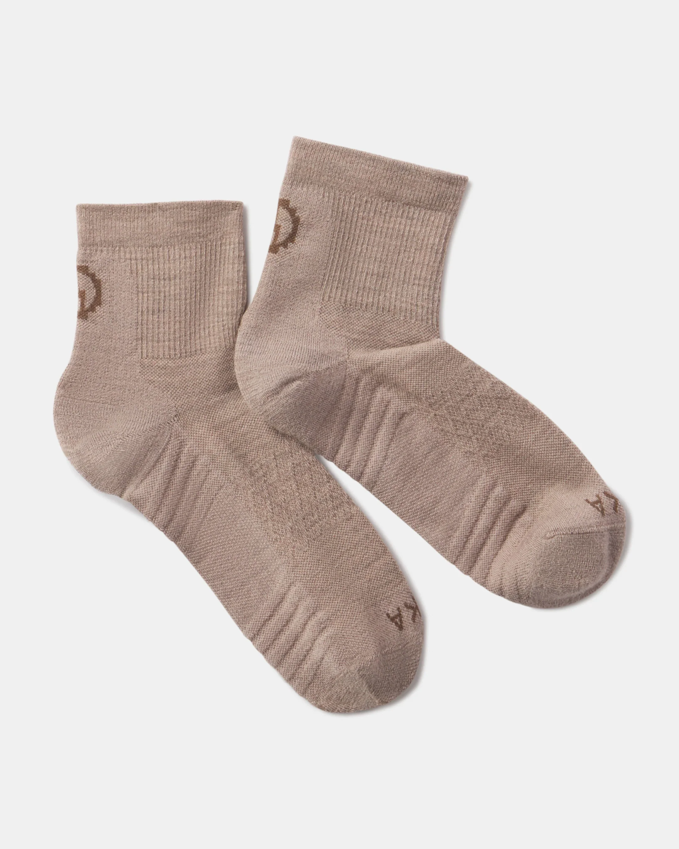Trail 1/4 Crew Socks - Image 21