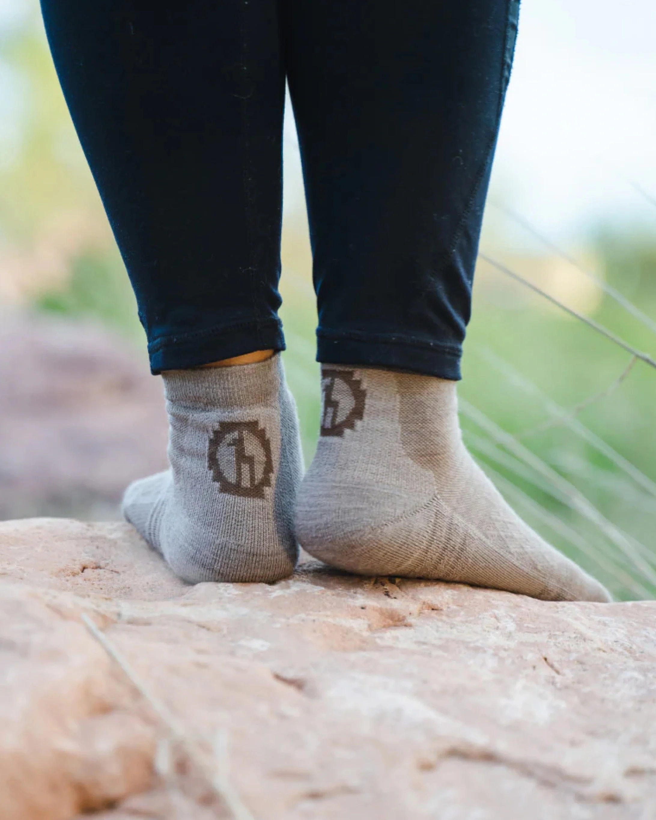 Trail 1/4 Crew Socks - Image 23